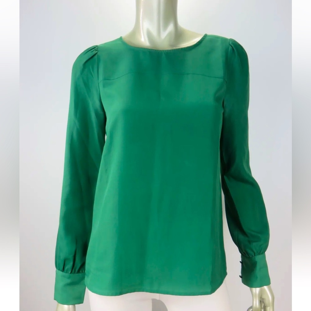 J.CREW SZ S 100% Polyester Grass Green Tear Drop Button Cuff Blouse Top Shirt
